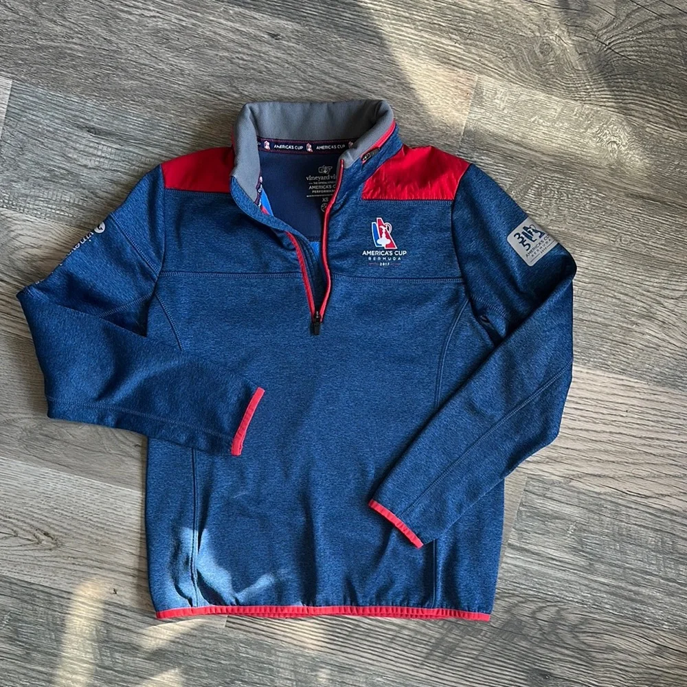 Vineyard vines America's Cup 2017 1/4 zip Men's Blue and‎ Red Sweater XS